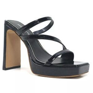 Kenneth Cole New York Tala Patent Strappy Platform Sandals - NWT